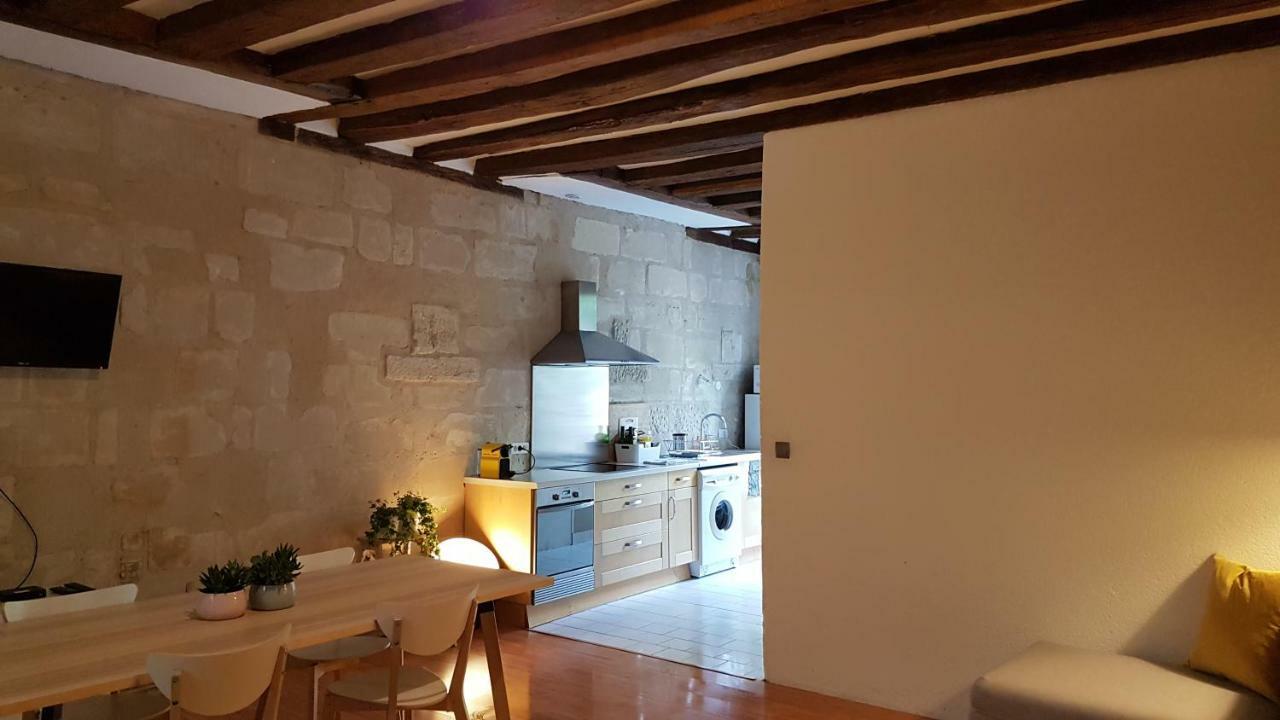 Appartement Quartier Historique Proche Des Halles Tours Exterior photo